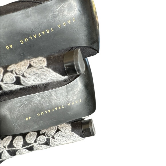 ZARA Black Embroidered Ankle Boots w/4” Heel, Size 9. - Picture 12 of 15